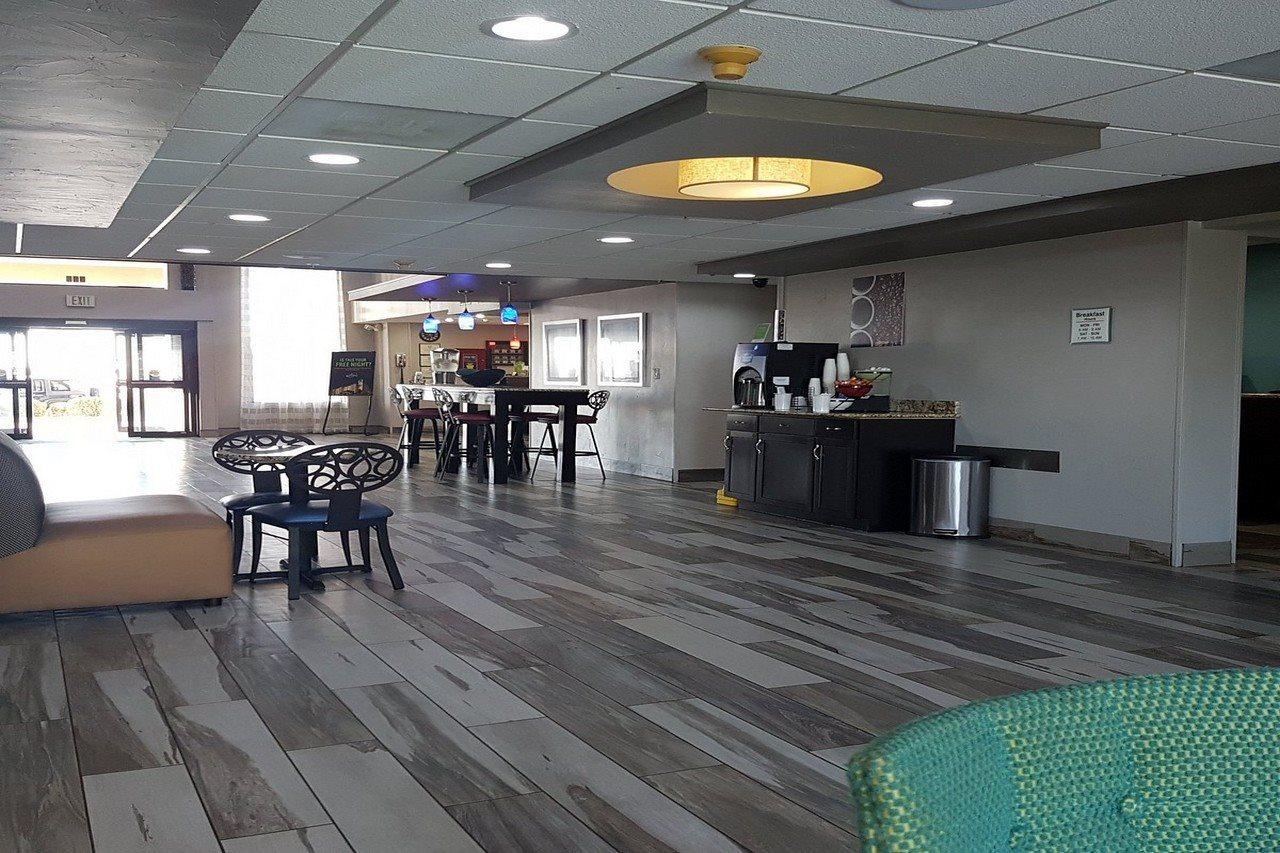 La Quinta By Wyndham Denison - North Lake Texoma Extérieur photo